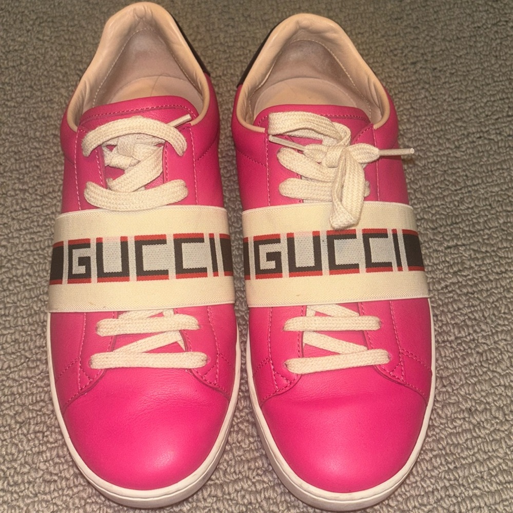 Women shoes